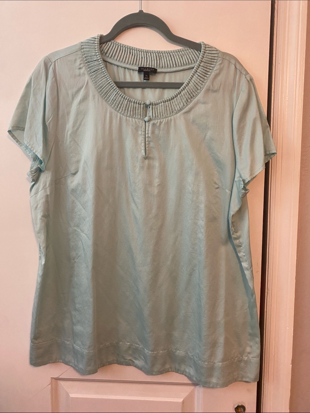 Talbots Aqua Pleated Scoop-Neck Short Sleeve Blouse